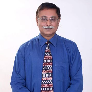 Consultation for sciatica and back pain treatment in Delhi